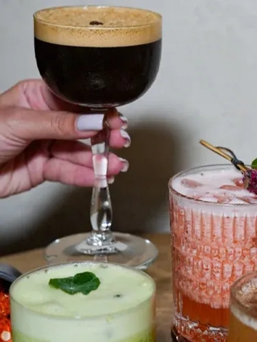 Allen Kitchen & Cocktail