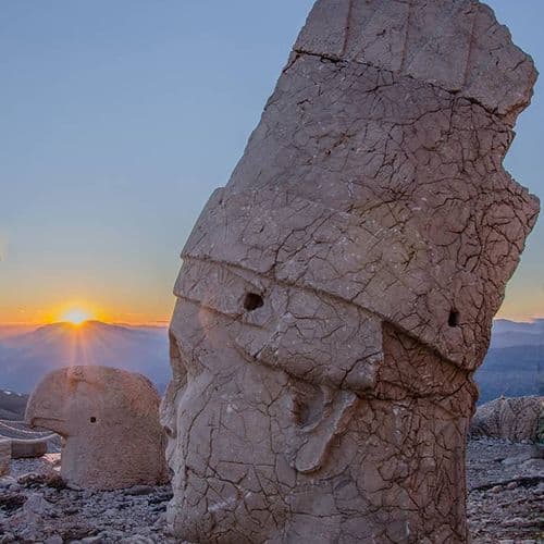 Nemrut Dağı