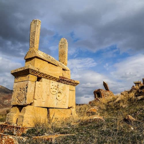 Başköy Cemetery and Mosque