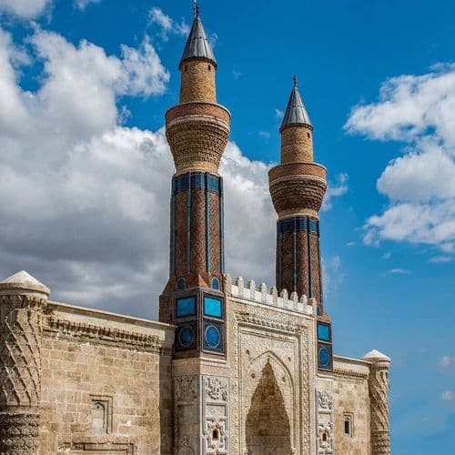 Gök Madrasa, Sivas