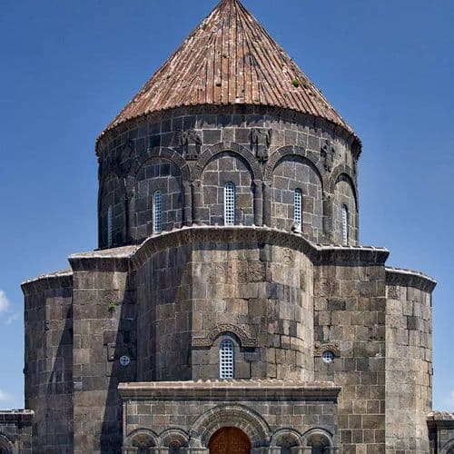 On İki Havariler Church Kars