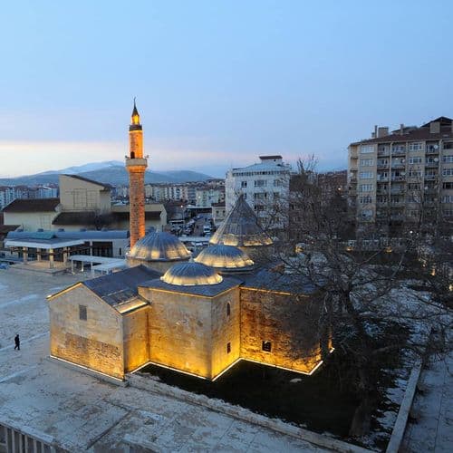 Комплекс Ахі Евран