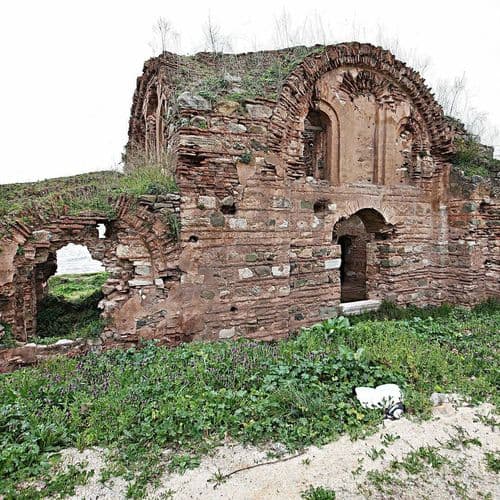 Davutlar Kurşunlu Monastery