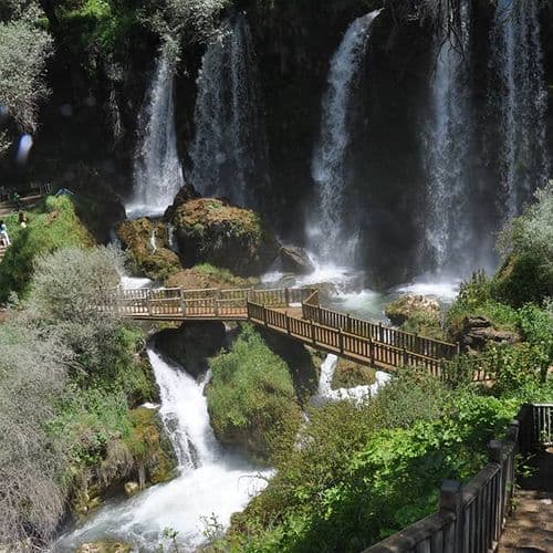 Gemerek Sizir Waterfall