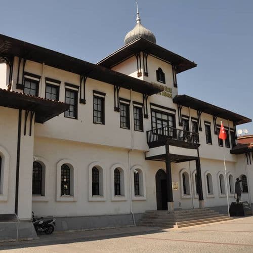 Caserne de Saraydüzü et Centre National de Lutte