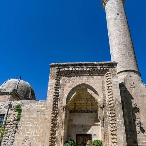 Melik Mahmut Mosque