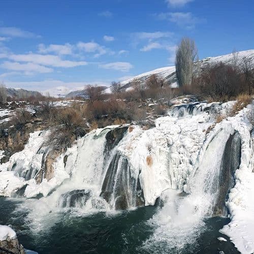 Muradiye Waterfall Van