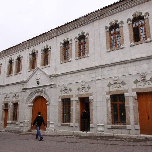 Eski Cezaevi Binası Tiftik Han