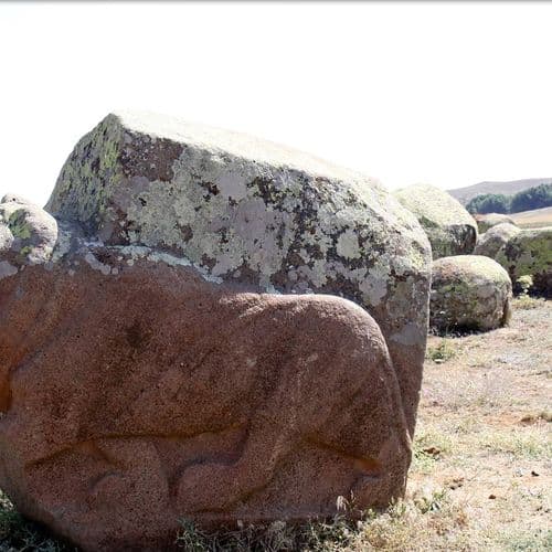 Соргун Каракиз і хеттські скульптури в Казанкая