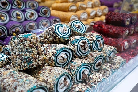 8 Long-Lasting Desserts You Should Bring Back from Türkiye to Your Friends